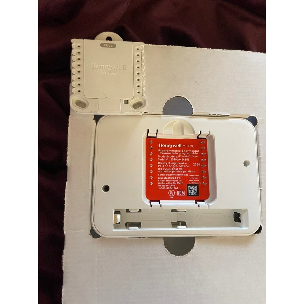 Honeywell T3 programmable thermostat - Picture 5 of 8